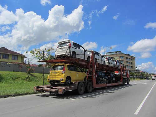 北京到廣州汽車托運(yùn)物流公司怎么找，車輛運(yùn)輸哪家比較專業(yè)?