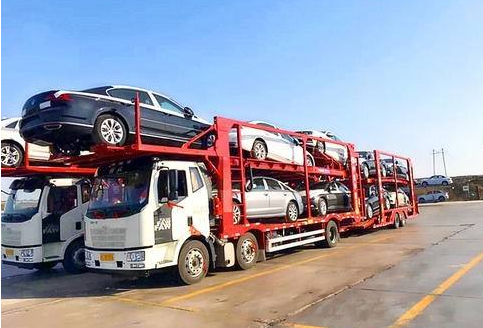 轎車托運(yùn)收費(fèi)多少錢？運(yùn)車轎車托運(yùn)保險(xiǎn)內(nèi)容是什么？