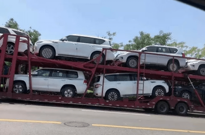 托運汽車特殊車型可以托運嗎？-鑫邦運車