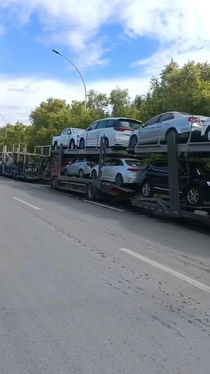 2025年?yáng)|莞到南京轎車(chē)托運(yùn)價(jià)格分析