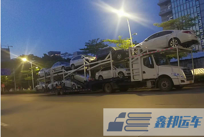 轎車托運(yùn)是按照多少錢一公里收取的？